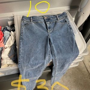 American Eagle Jeans, never worn, high waisted skinny jeans